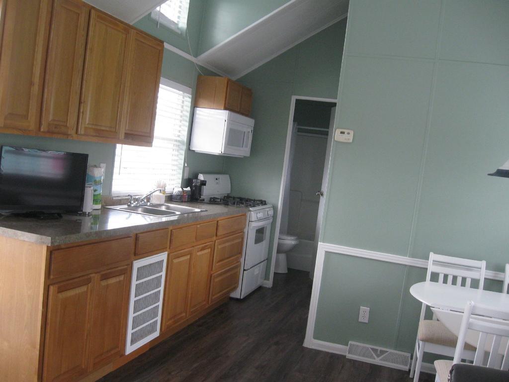 Tropical Palms Premium Two-Bedroom Loft Cottage 77 Orlando Eksteriør bilde
